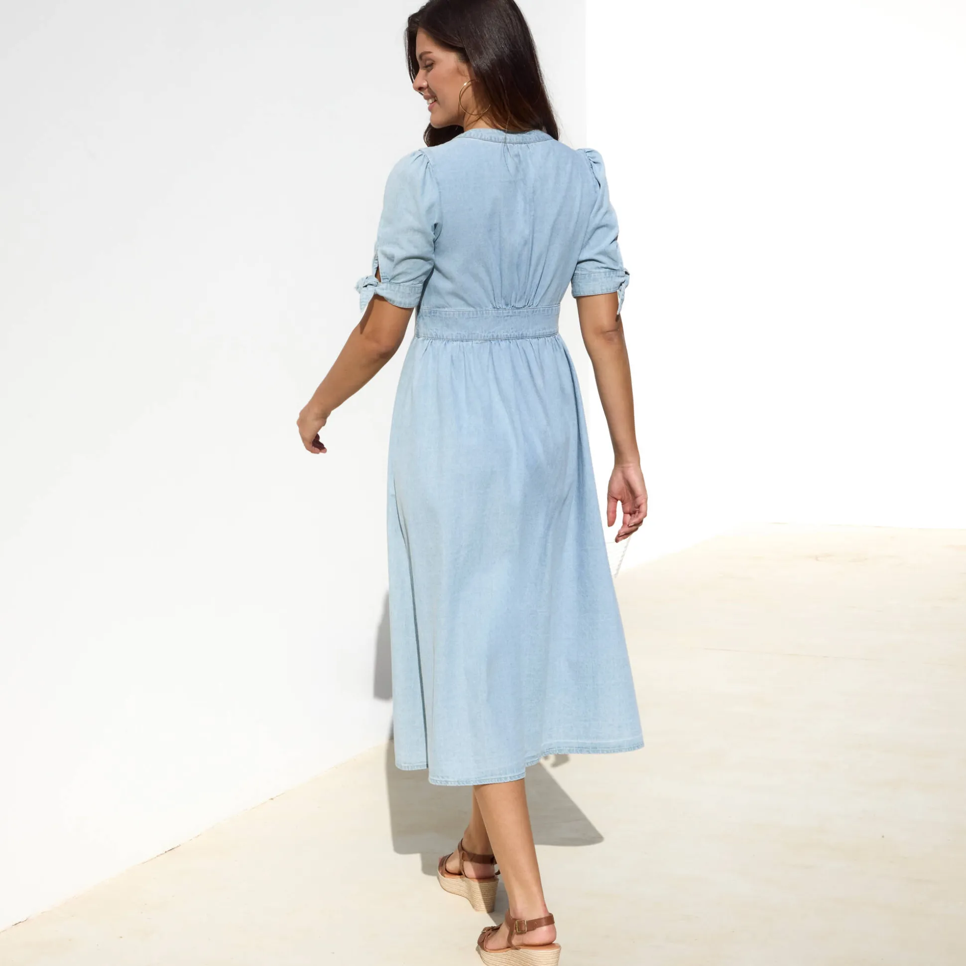 Lange jurk in denim, uitlopend