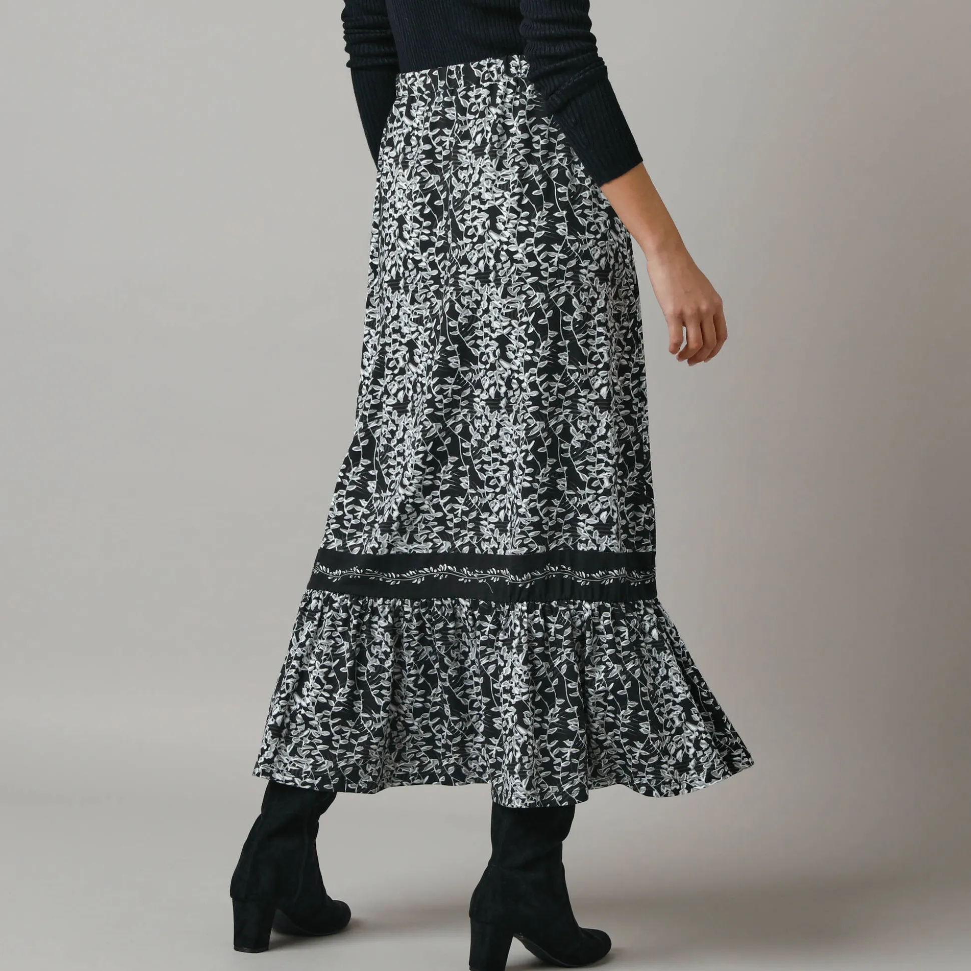 Lange rok met fronsrokvolume, jerseytricot