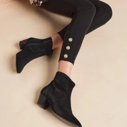 Legging, boutons fantaisie