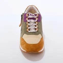 Leren sneakers met contrasterende fantasiepasjes