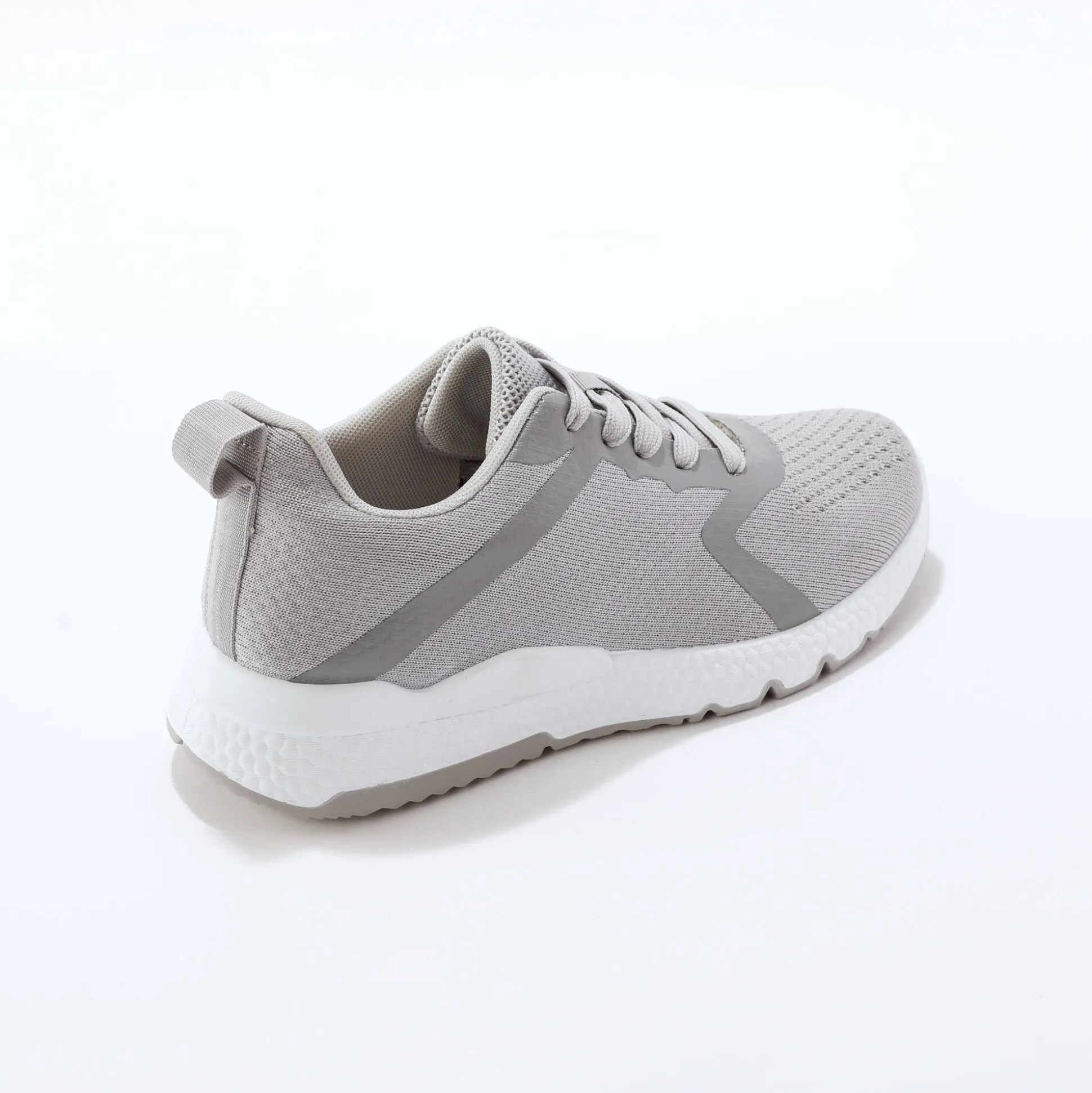 Lichte sneakers in ademend textiel