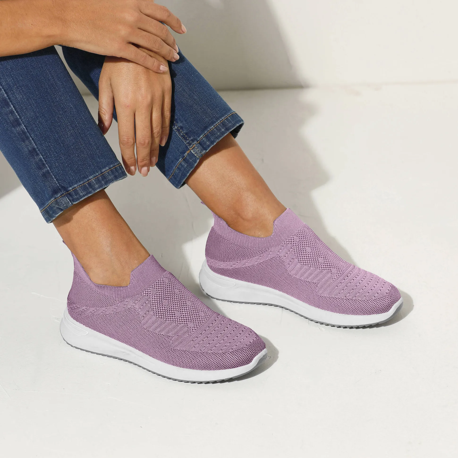 Lichte sneakers in meshtextiel, makkelijk aan te trekken