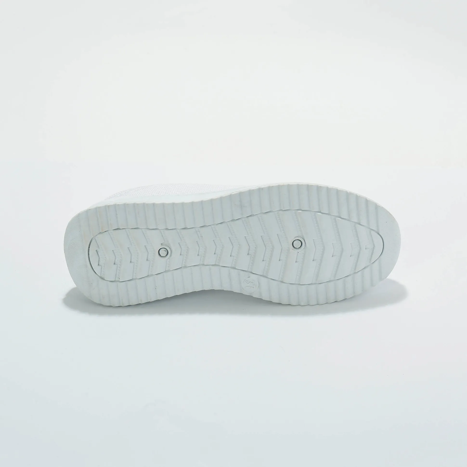 Lichte sneakers in meshtextiel, makkelijk aan te trekken