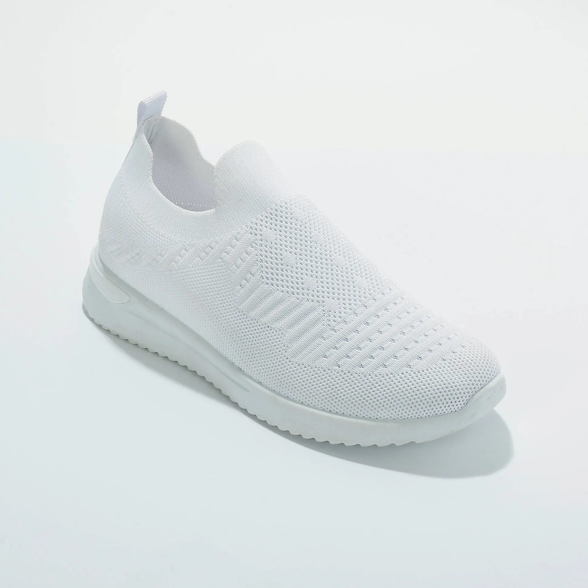 Lichte sneakers in meshtextiel, makkelijk aan te trekken