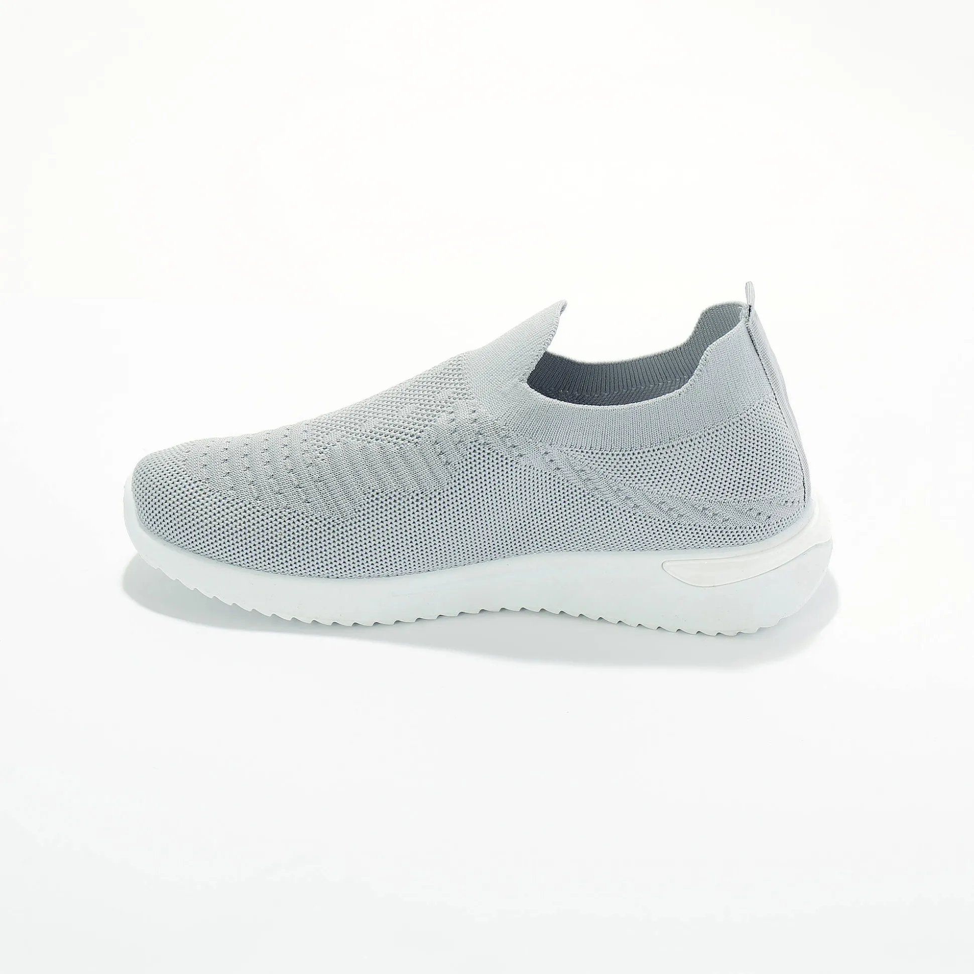 Lichte sneakers in meshtextiel, makkelijk aan te trekken