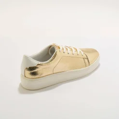 Metallic sneakers met veters