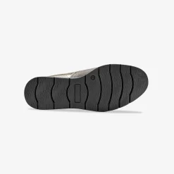 Mocassins met pompons en franjes