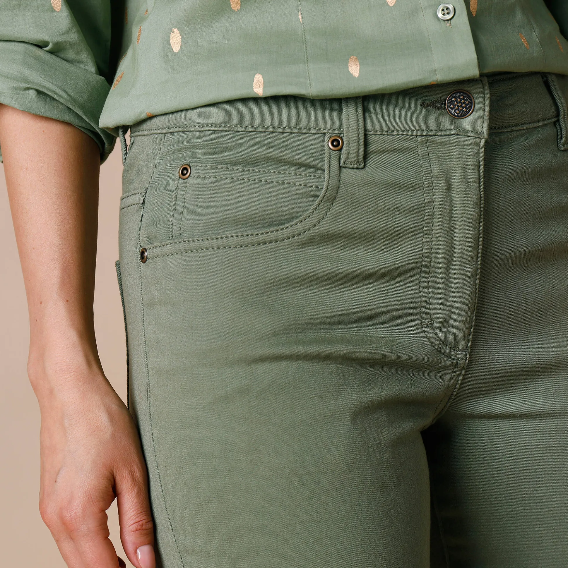 Modellerende broek met 5 zakken