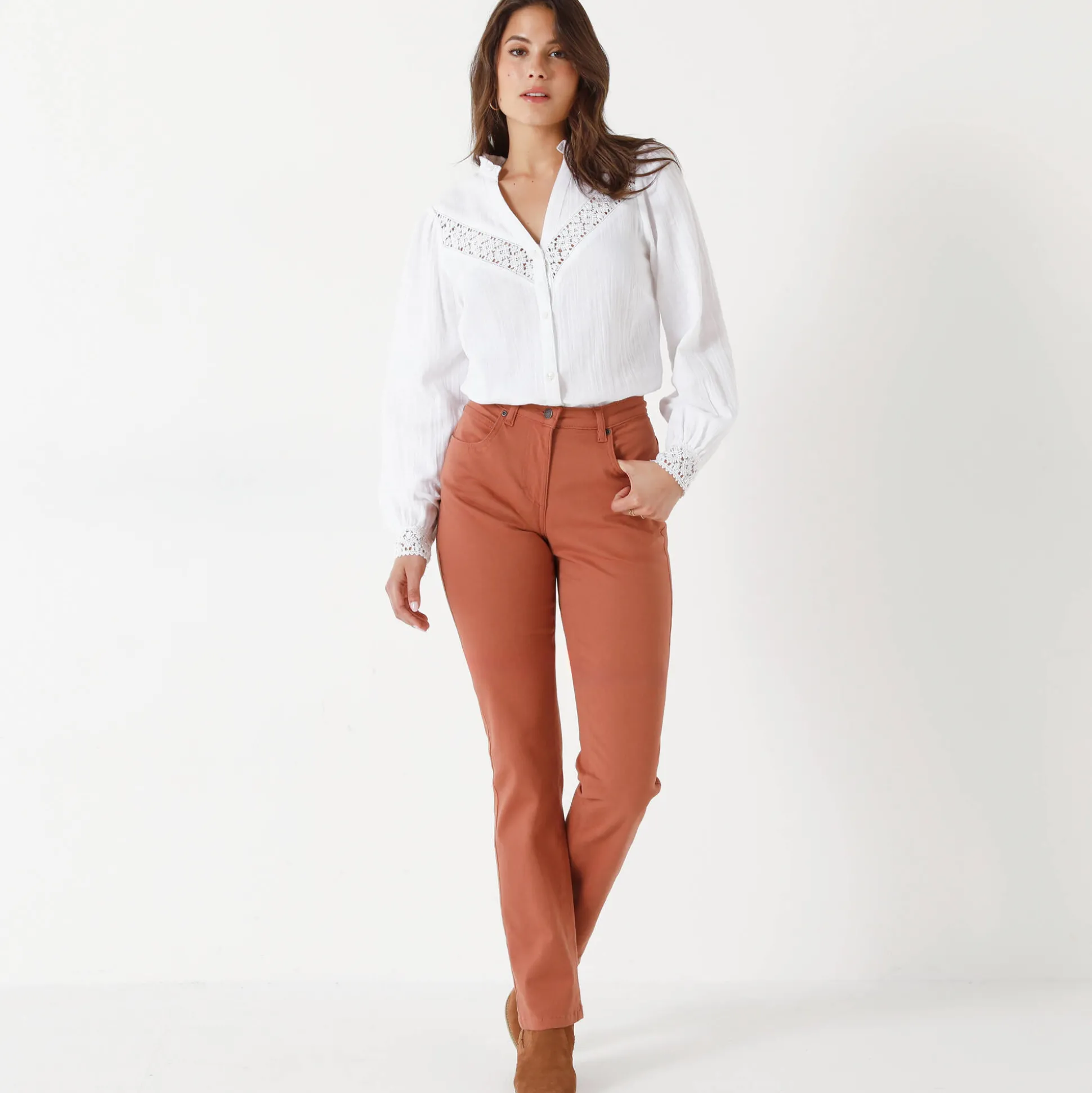 Modellerende broek met 5 zakken
