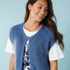 Mouwloos vest in harig tricot, kleine lengtes
