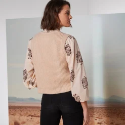 Mouwloos vest met zachte touch, goudkleurige knopen