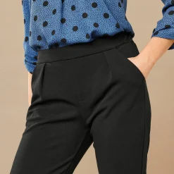 Nauwsluitende 7/8-broek in crêpe