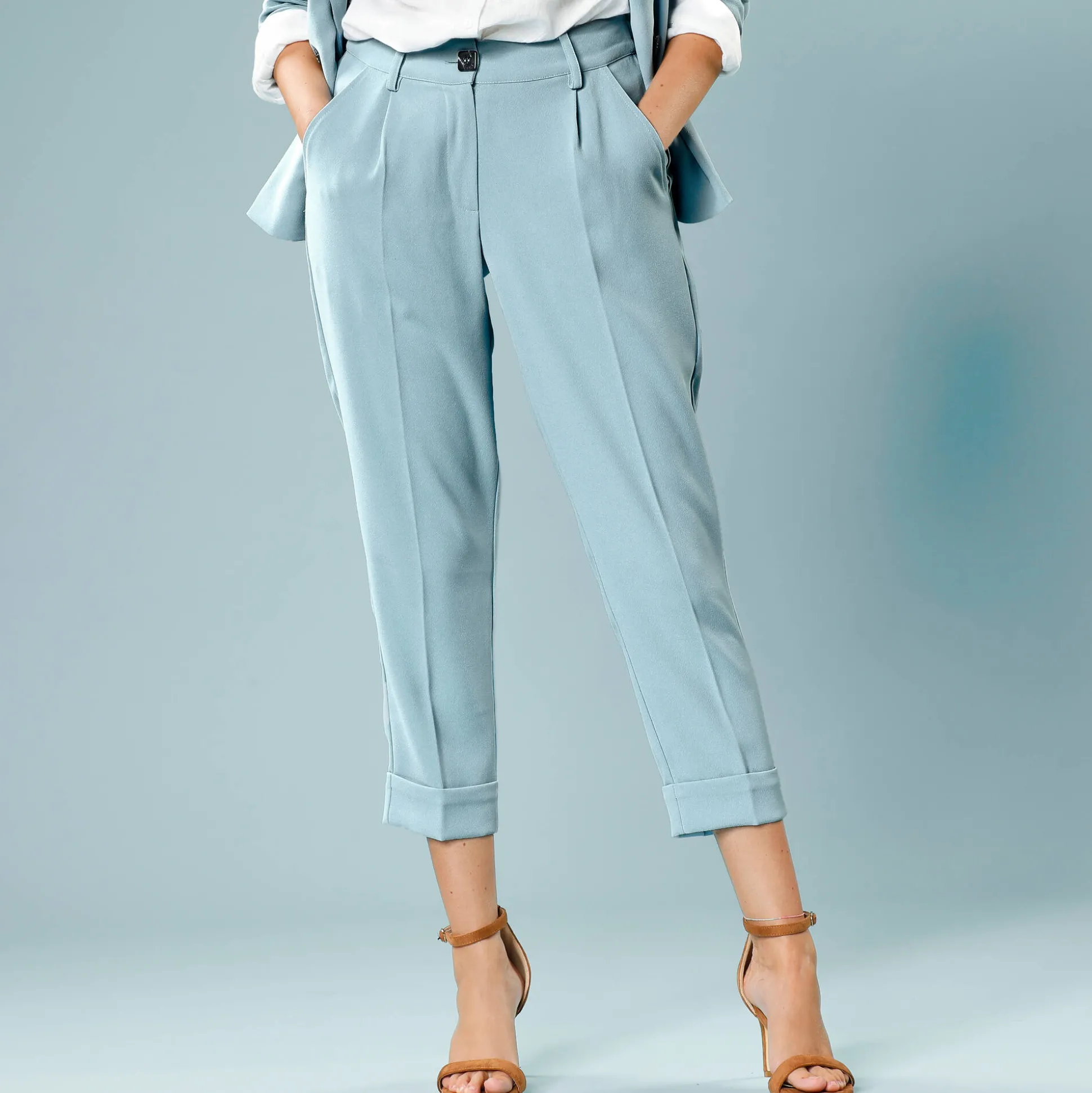 Nauwsluitende 7/8-broek, speciaal voor kleine lengtes