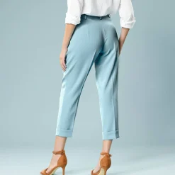 Nauwsluitende 7/8-broek, speciaal voor kleine lengtes