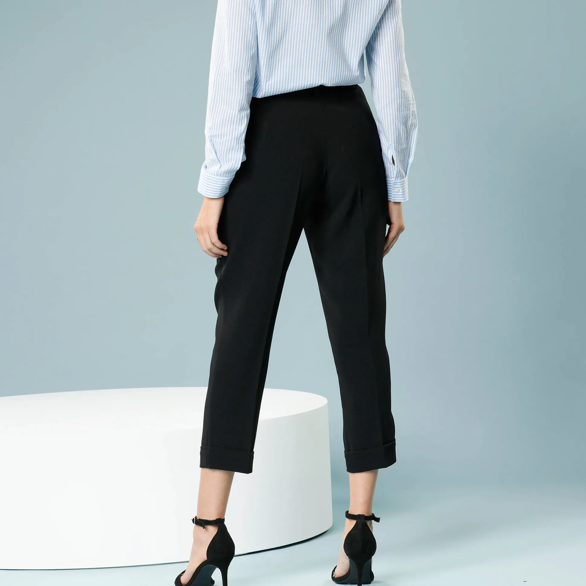 Nauwsluitende 7/8-broek, speciaal voor kleine lengtes