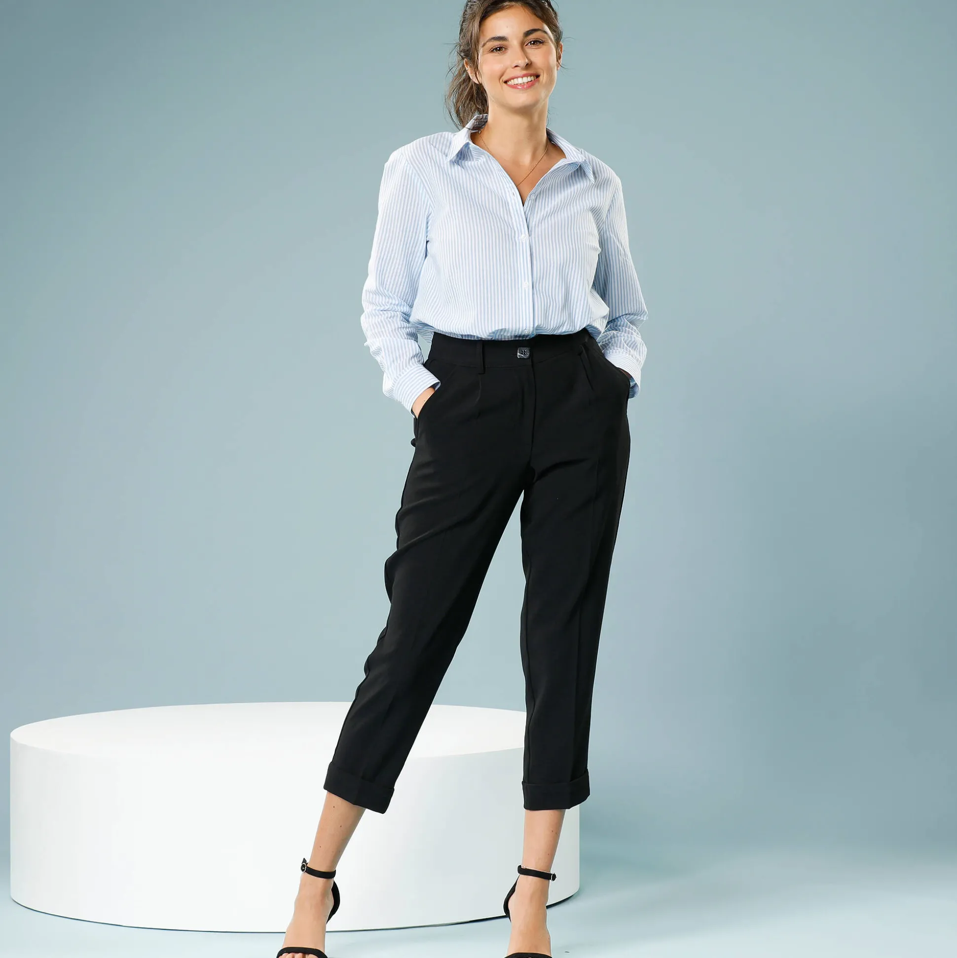 Nauwsluitende 7/8-broek, speciaal voor kleine lengtes
