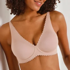 Onzichtbare beha in microvezel Body Touch - met flexibele beugels