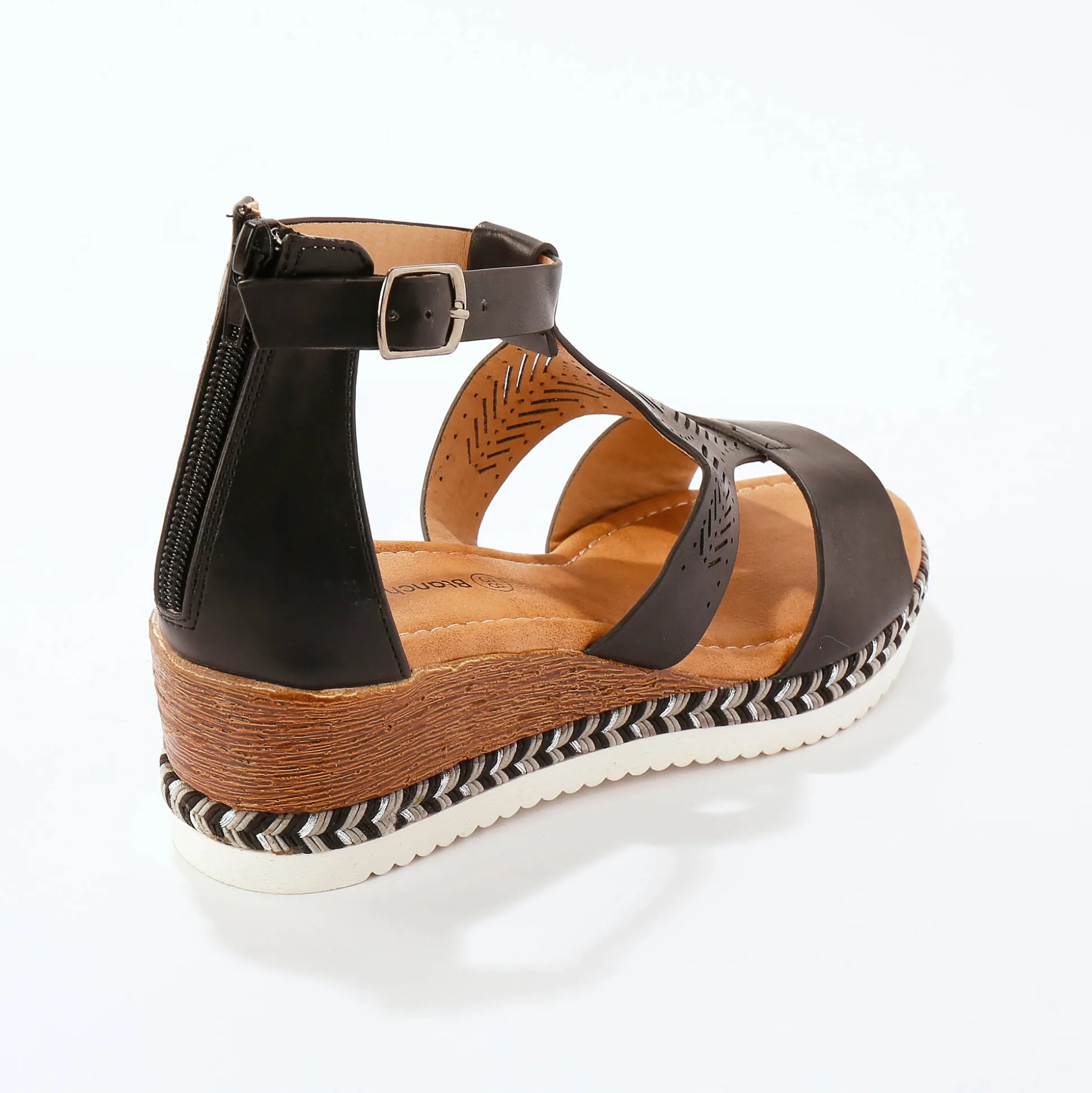 Opengewerkte sleehaksandalen