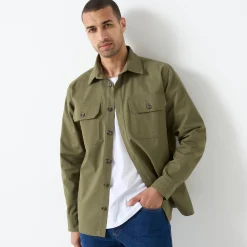 Overhemd met knoopsluiting, in twill met peau-de-pêche touch