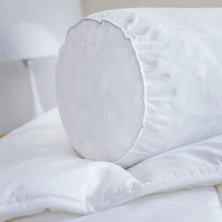Peluwkussen met pluimpjes