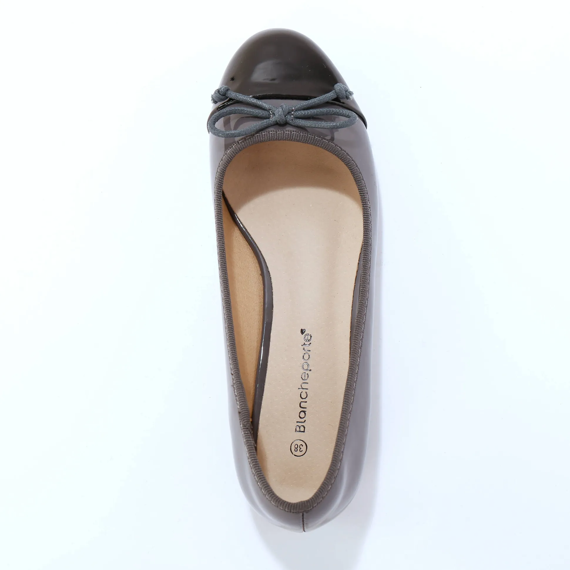 Platte, tweekleurige ballerina's