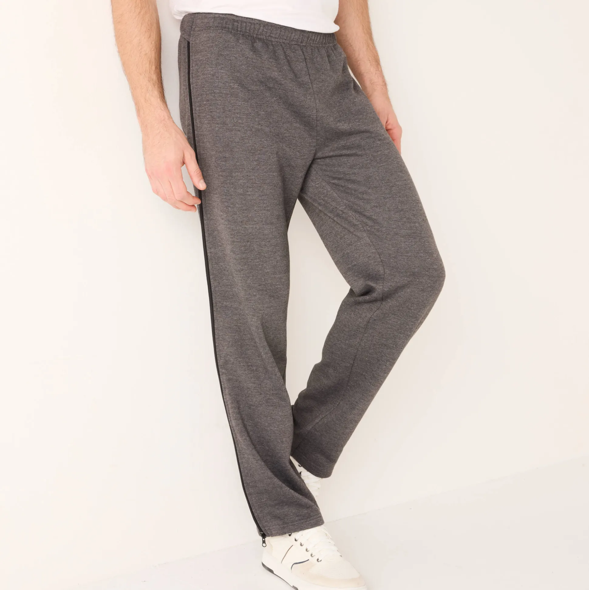 Praktische joggingbroek, ritsen opzij