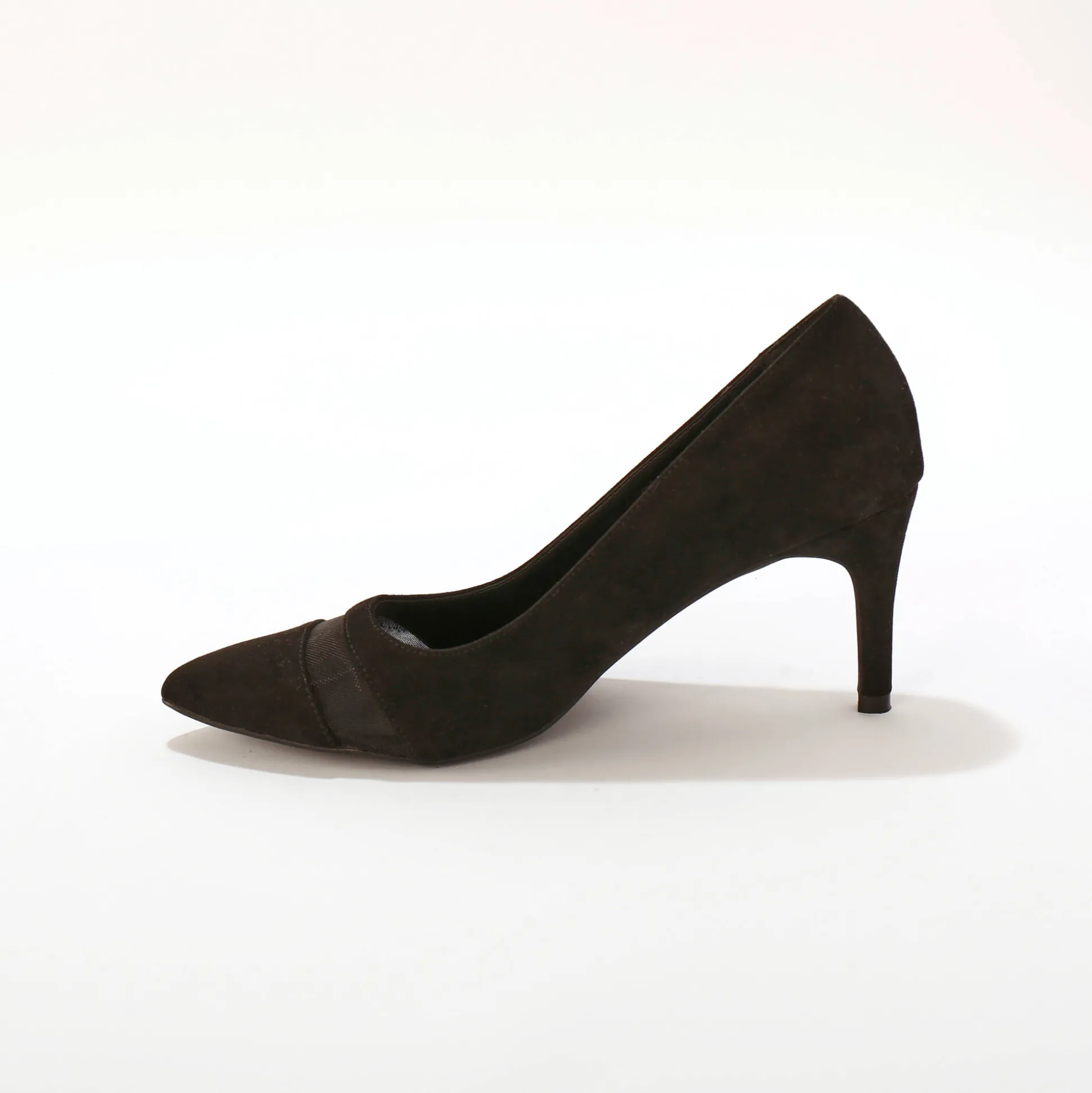 Pumps met naaldhakken en nettricot