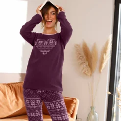 Pyjama in fleece met lange mouwen en hartprint