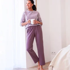 Pyjama in fleece met pied-de-coq print
