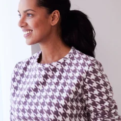 Pyjama in fleece met pied-de-coq print
