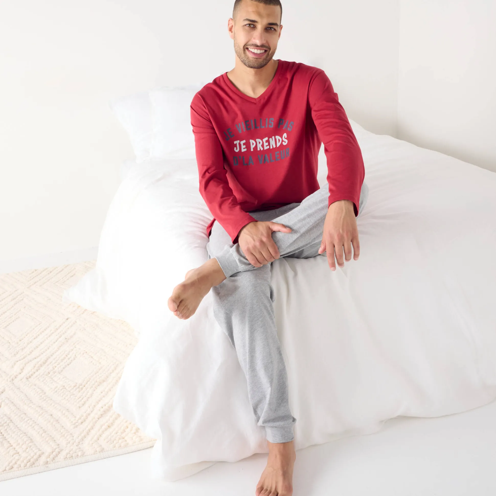 Pyjama met lange mouwen en letterprint