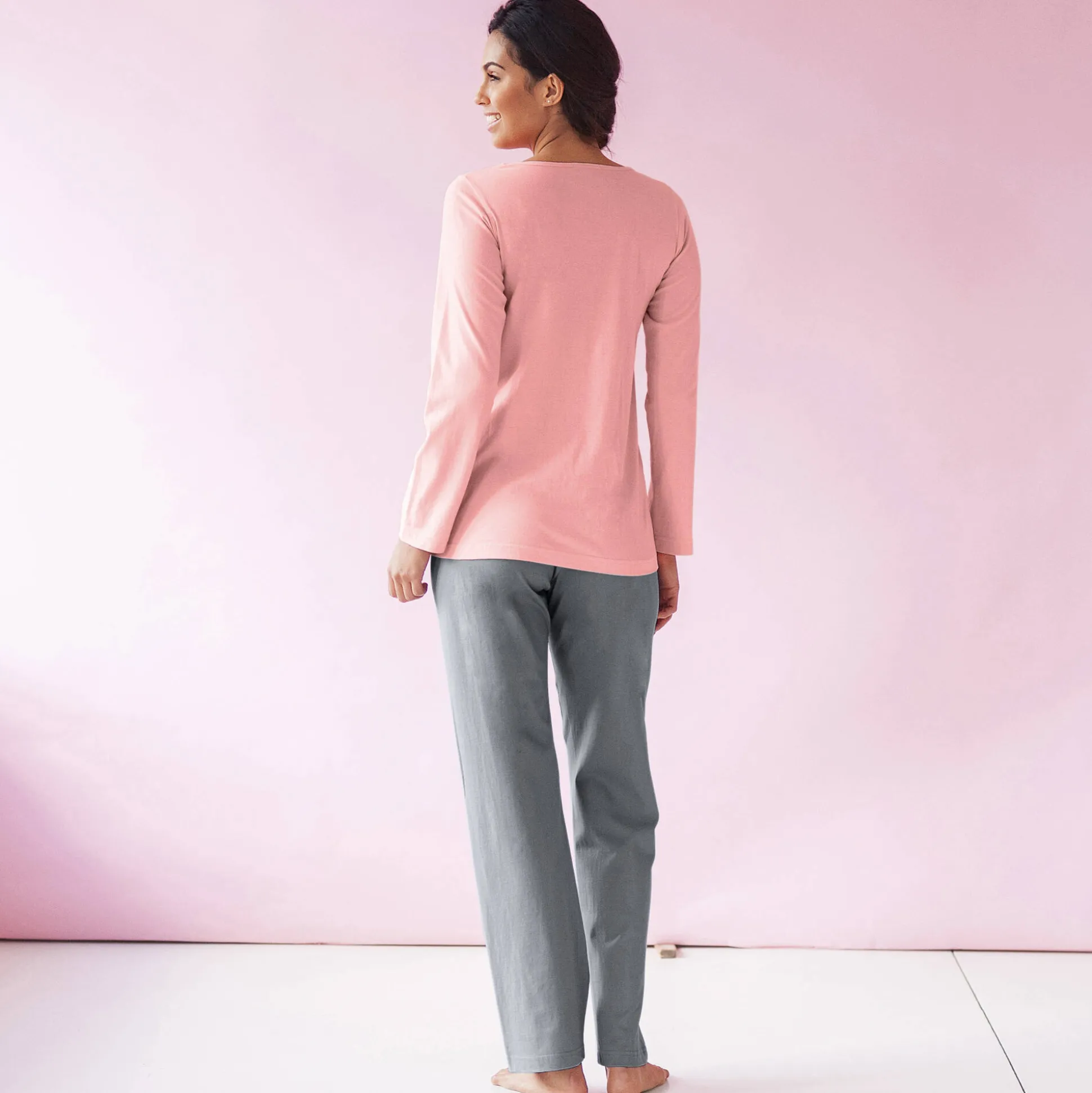 Pyjama met poesmotief - set van 2