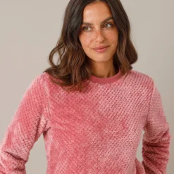 Pyjama van gestructureerd fleece