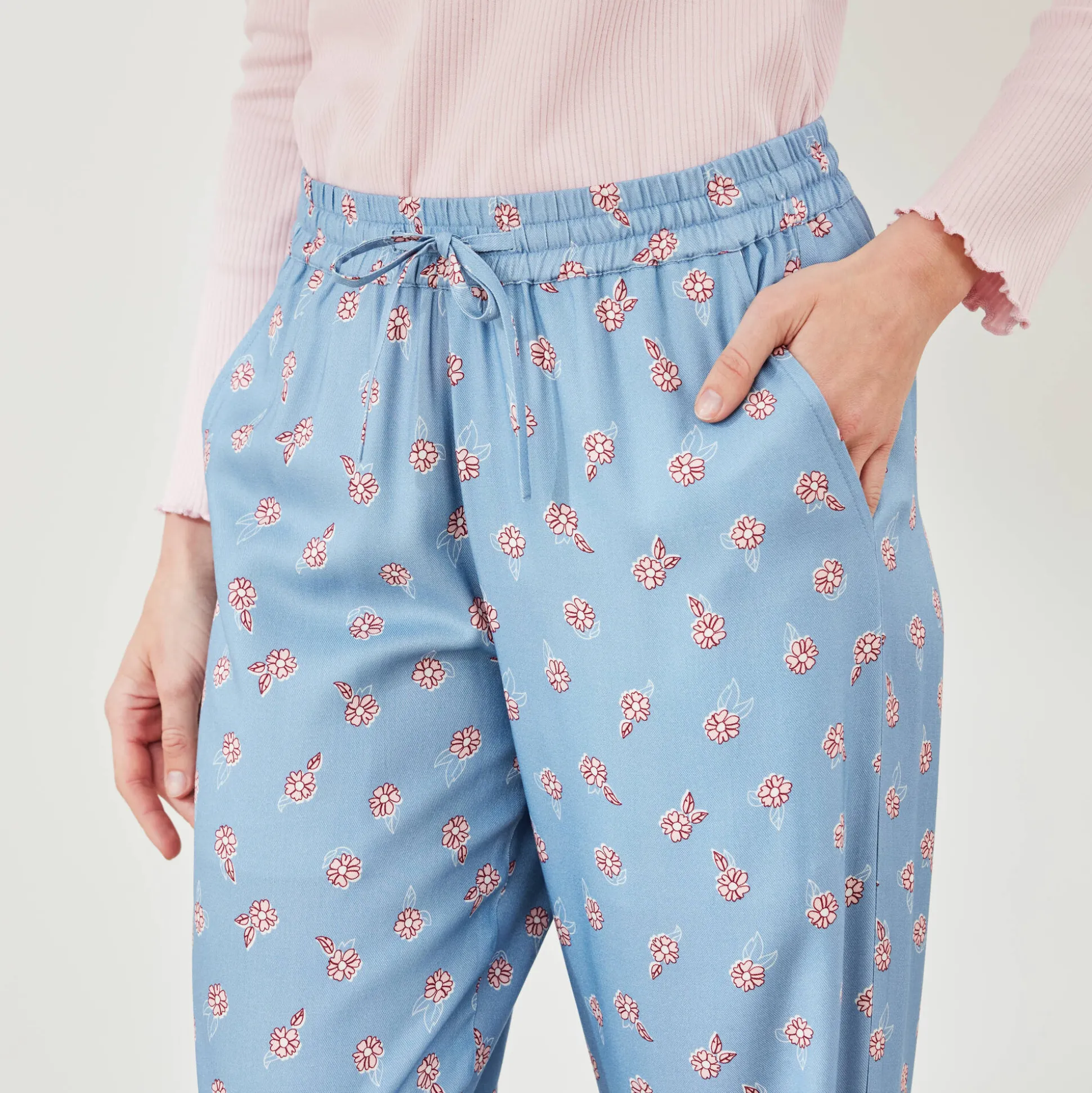Pyjamabroek met bloemenprint
