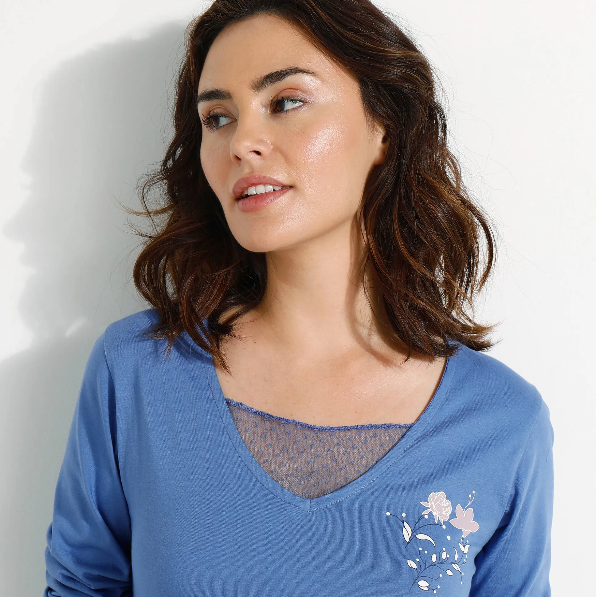 Pyjamashirt met lange mouwen en bloemenmotief