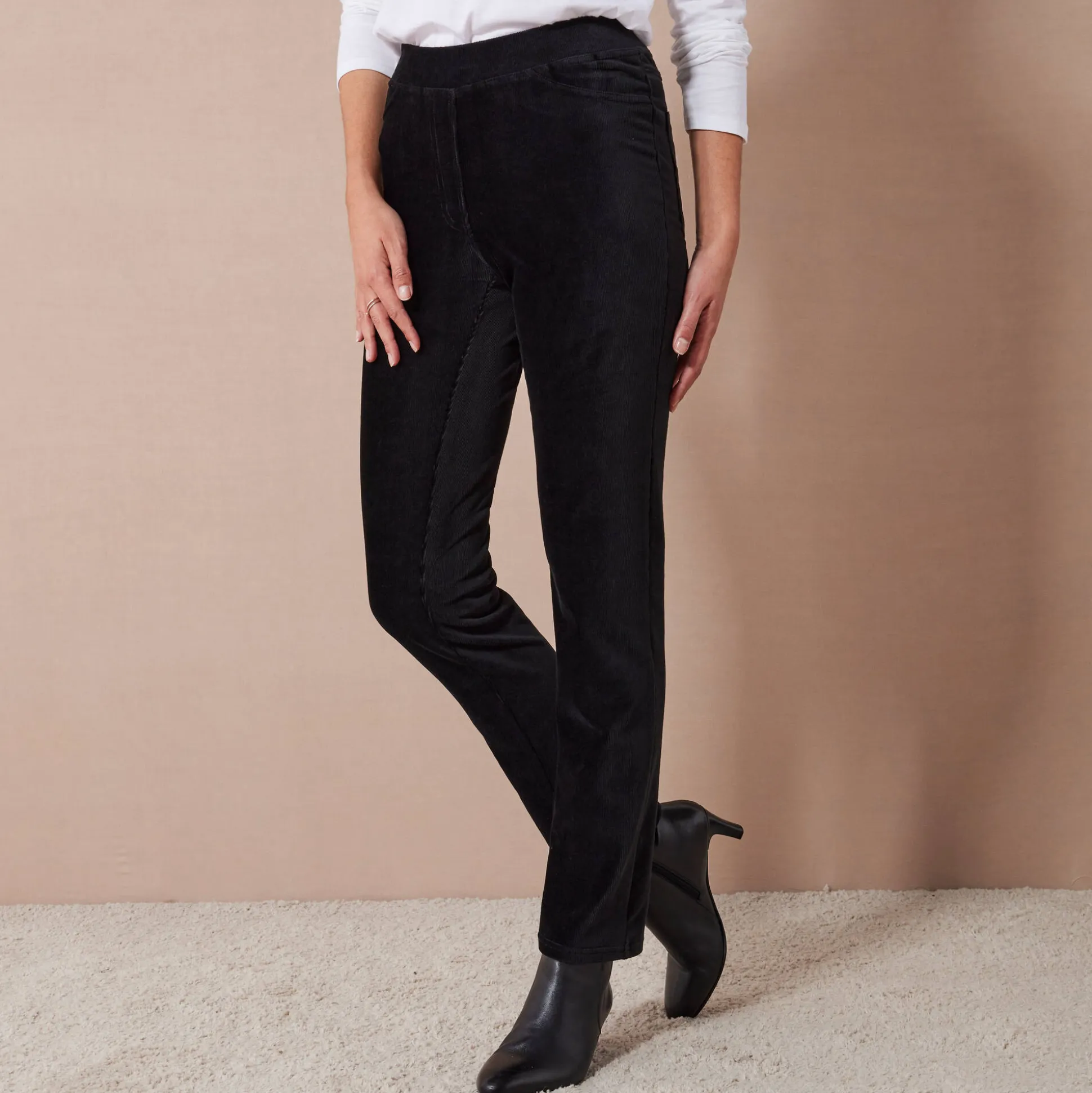 Rechte broek in fluweeltricot