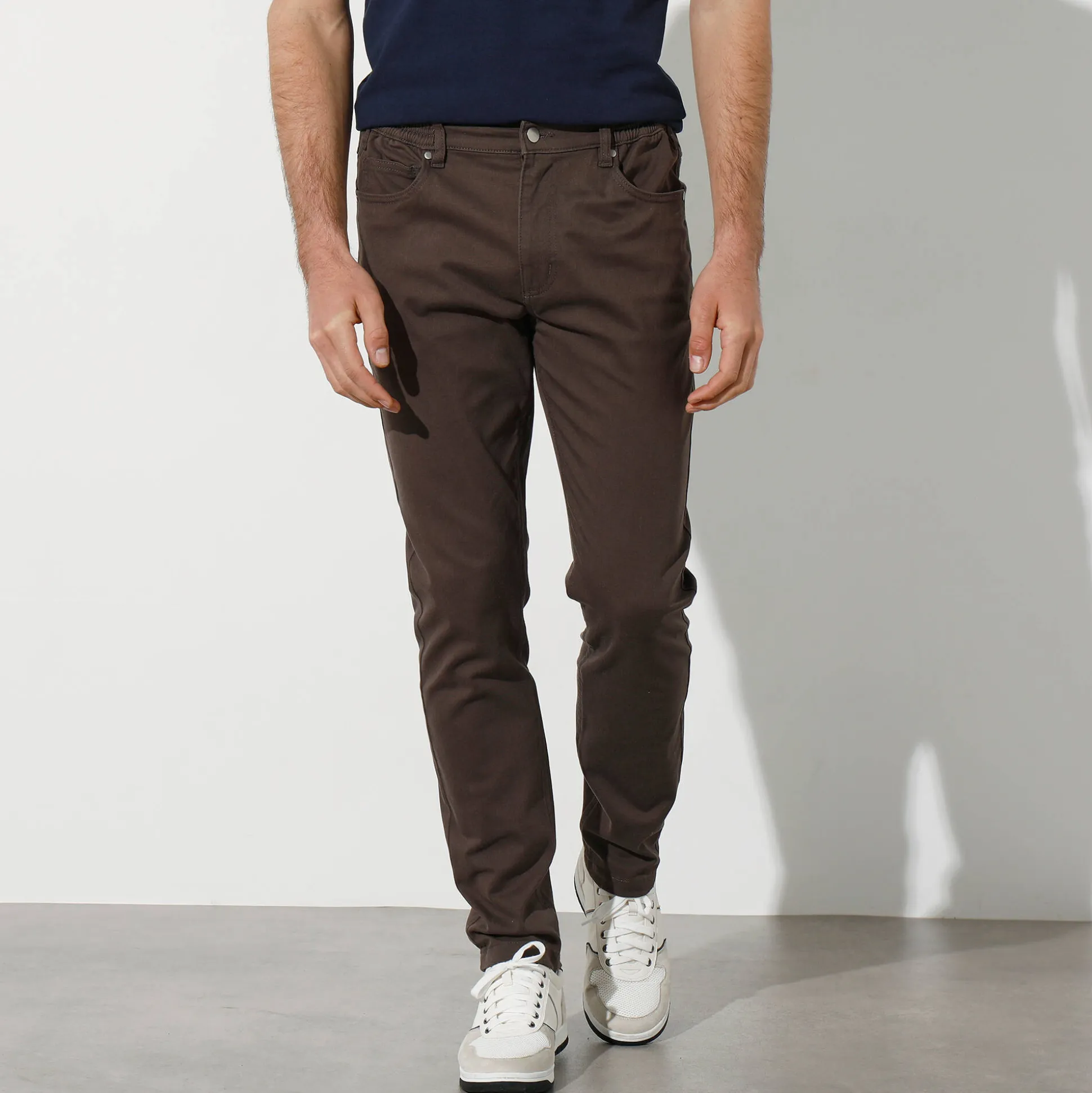 Rechte broek in rekbare twill