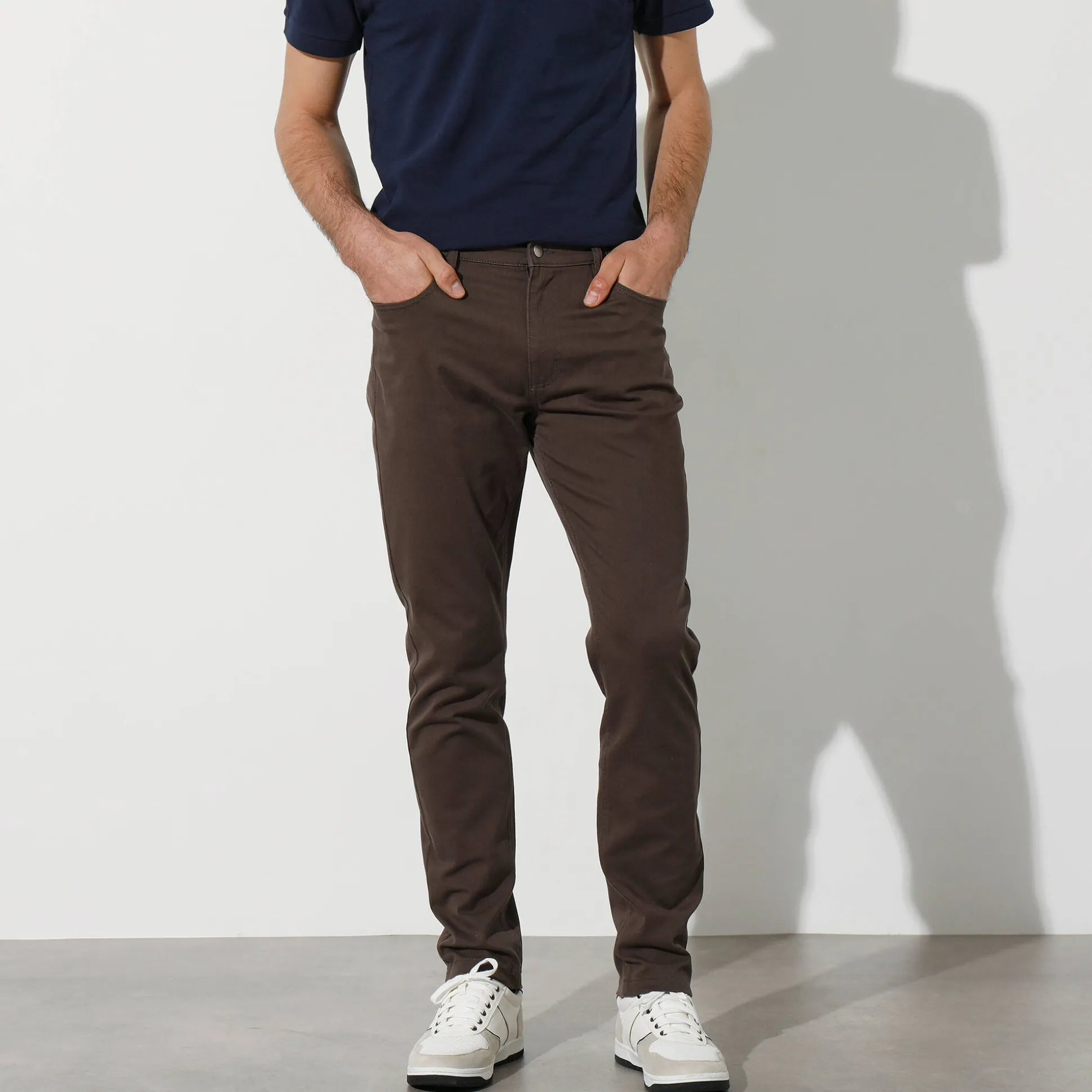Rechte broek in rekbare twill
