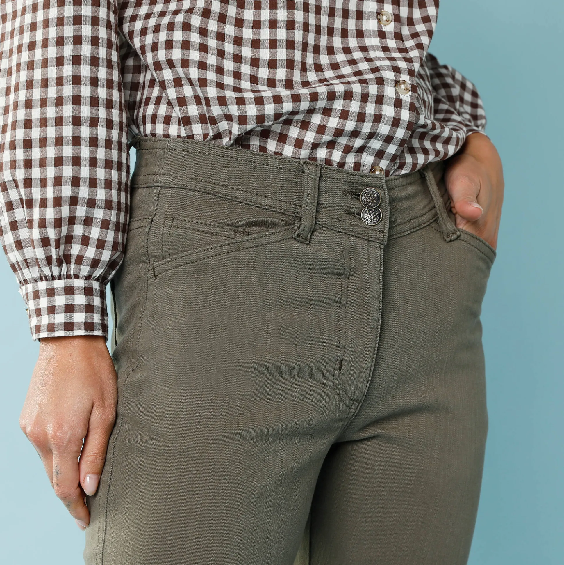 Rechte broek met deelnaden, kleine lengtes