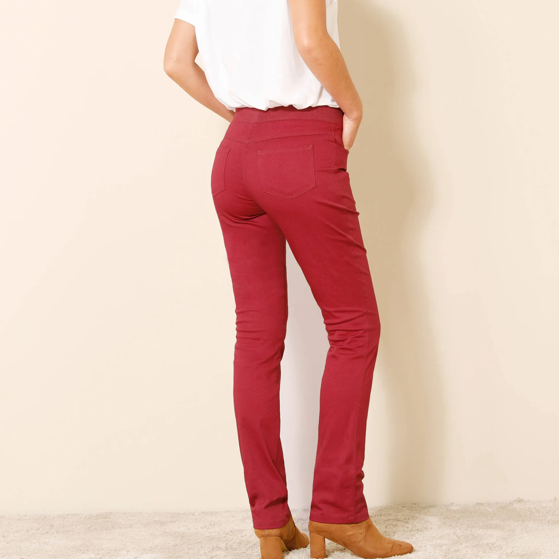 Rechte broek met elastische taille