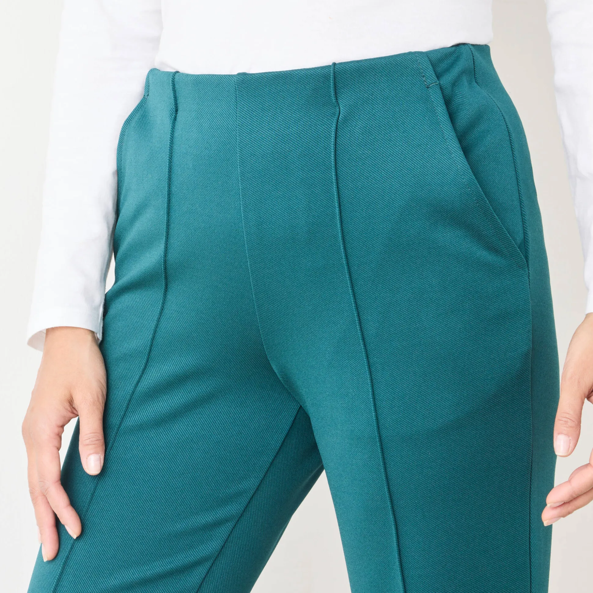Rechte broek met platte buik-effect, tricot