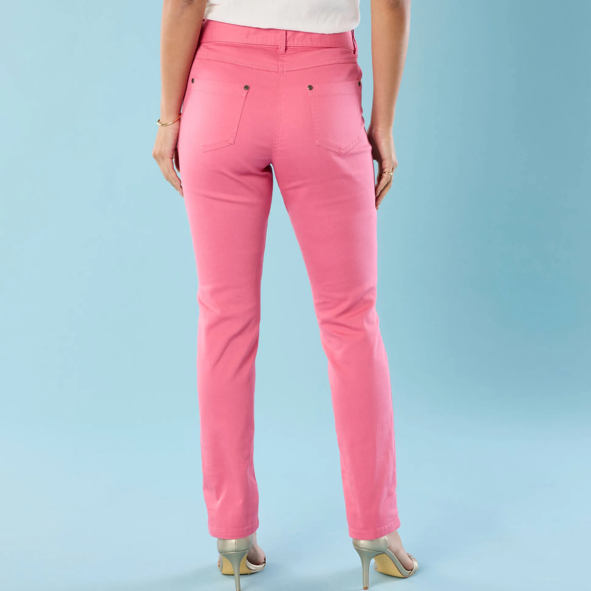 Rechte broek, speciaal voor kleine lengtes