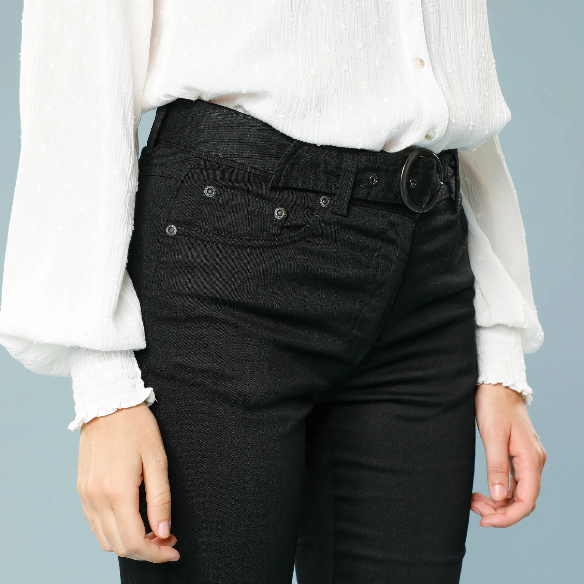 Rechte broek, speciaal voor kleine lengtes