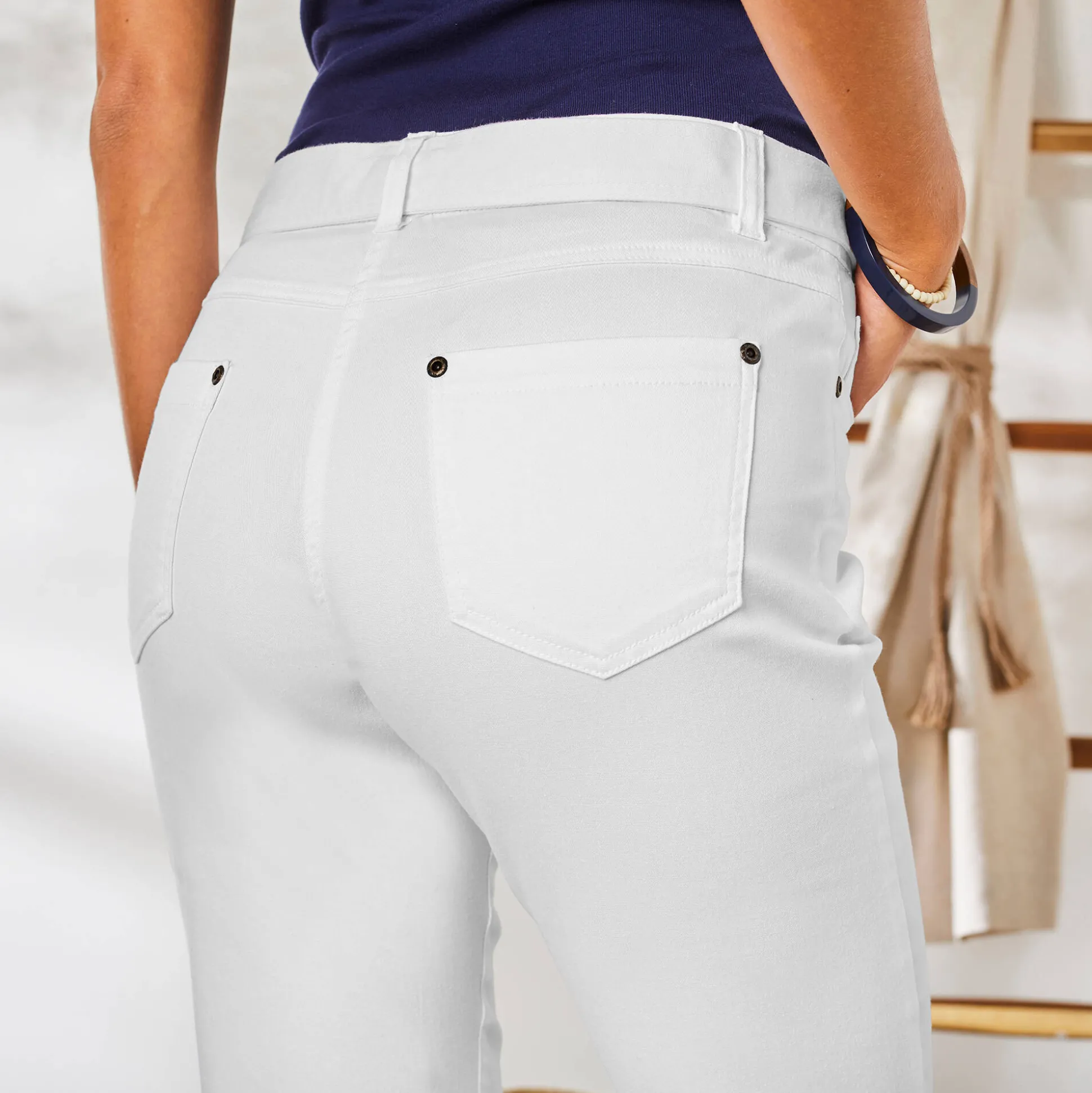 Rechte broek, speciaal voor kleine lengtes