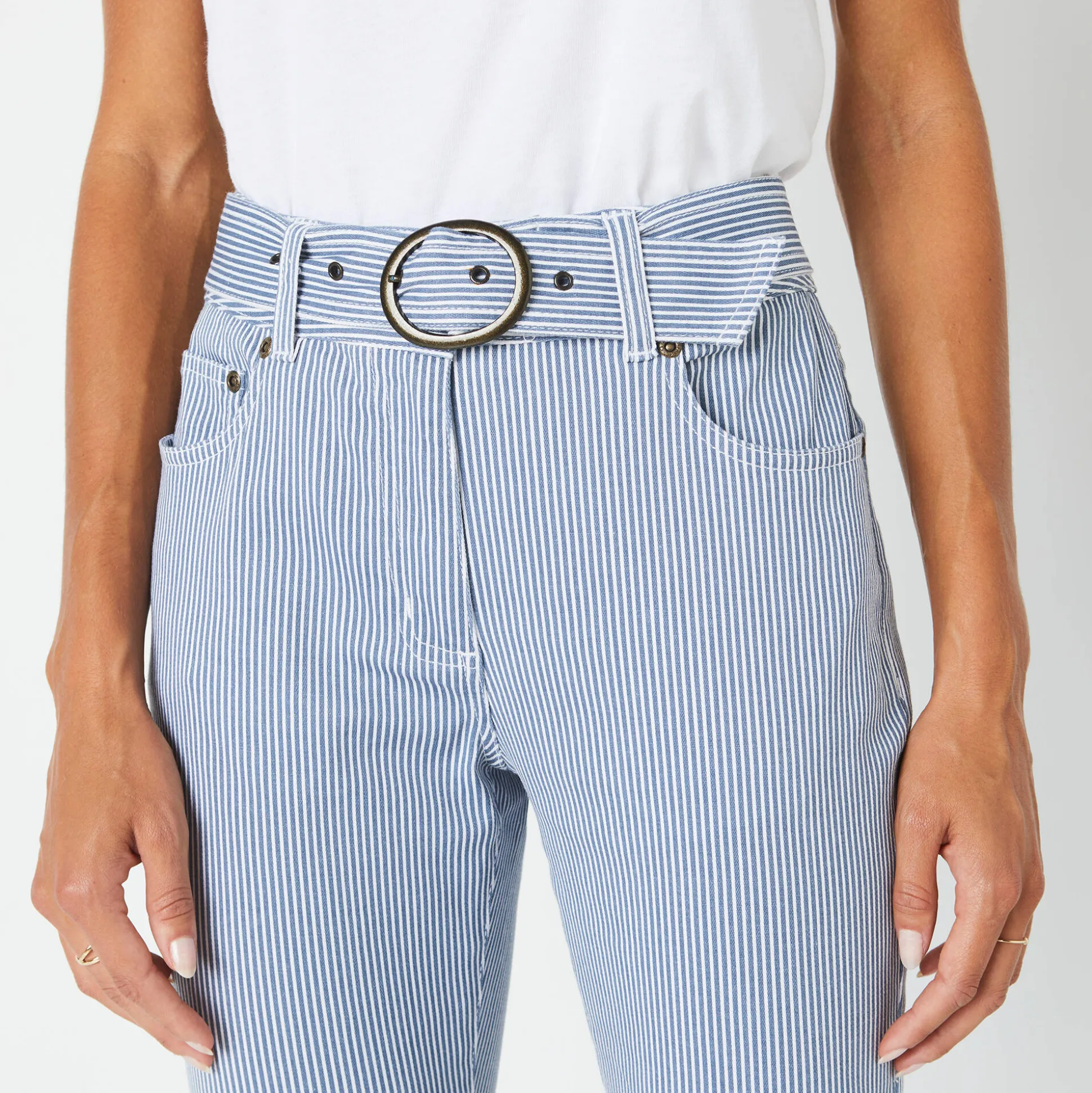 Rechte, gestreepte broek, speciaal voor kleine lengtes