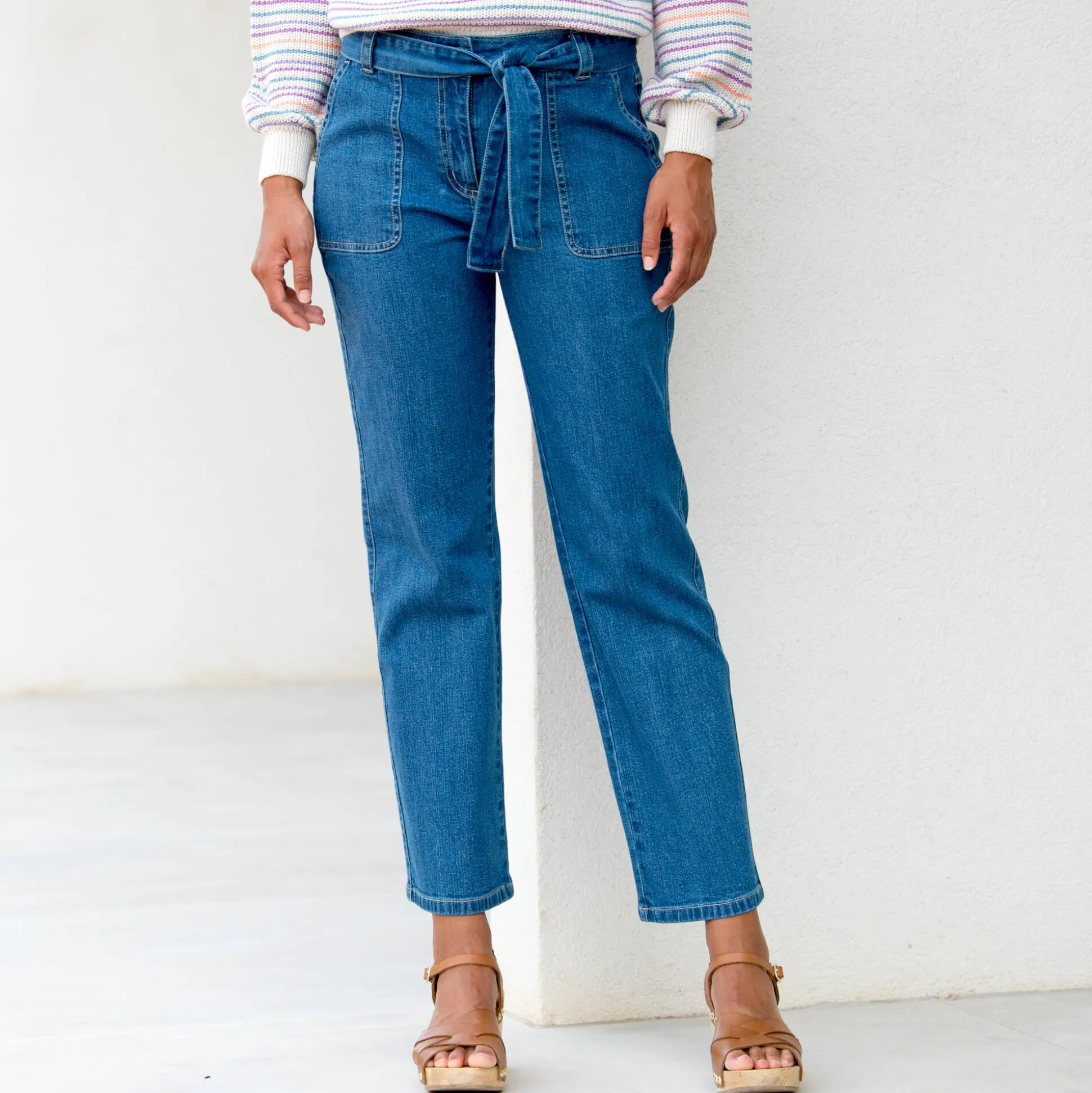 Rechte jeans met hoge taille, bindceintuur