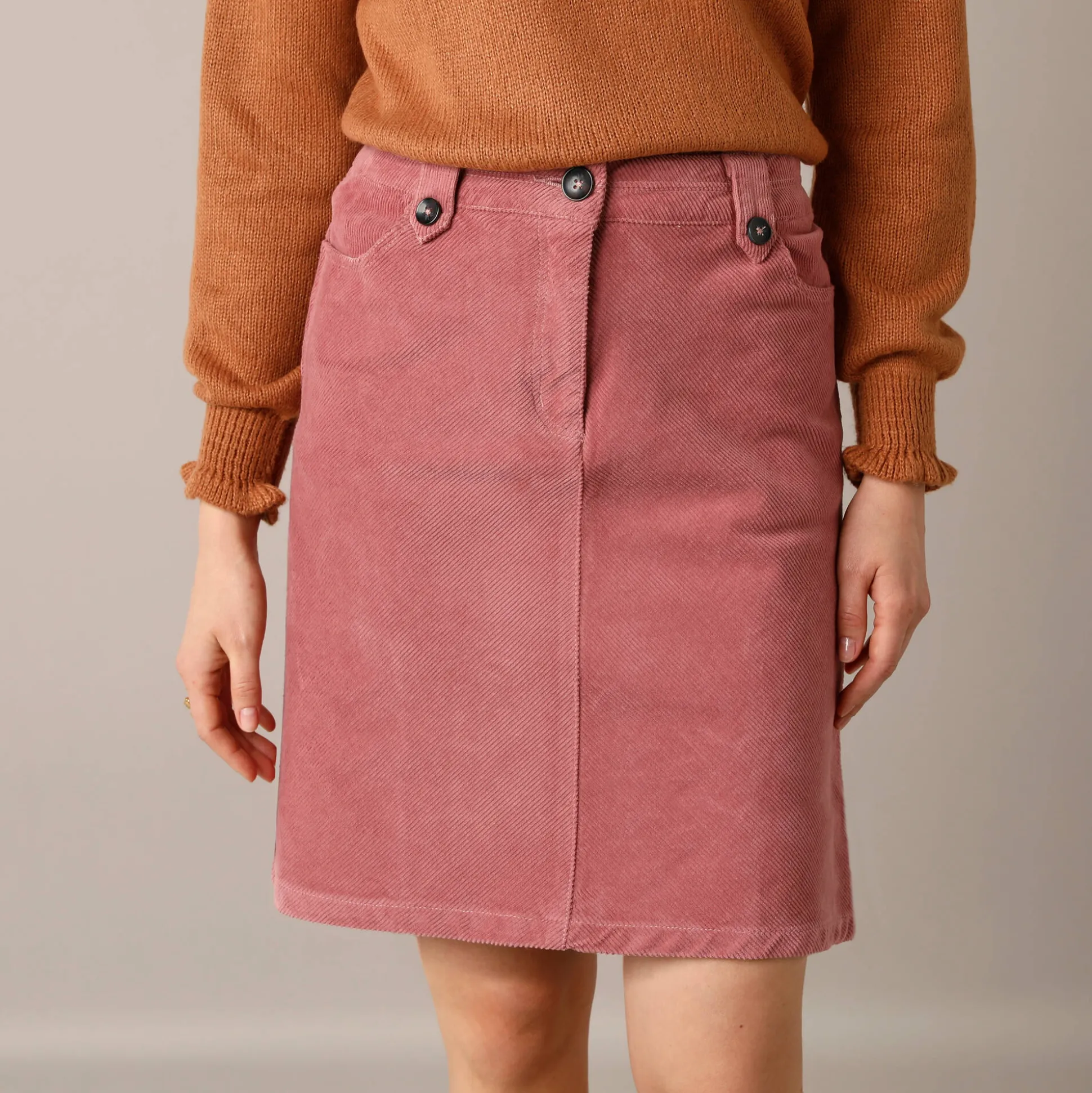 Rok in ribvelours met A-lijn