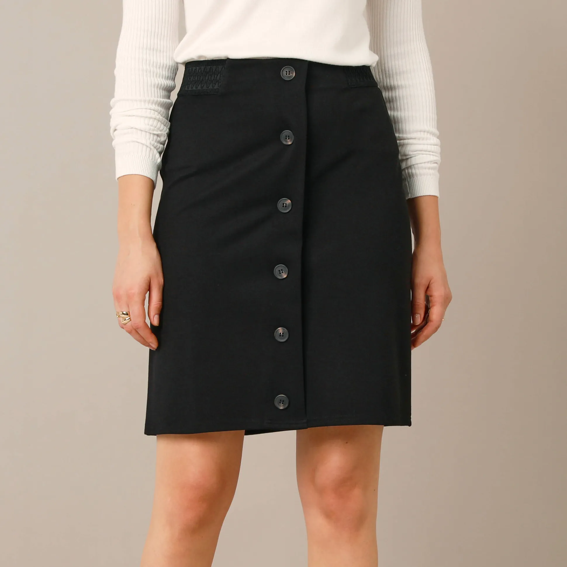 Rok met fantasieknopen, milano-breisel