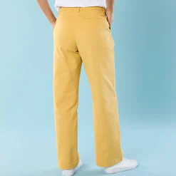 Ruime, rechte broek, speciaal voor kleine lengtes