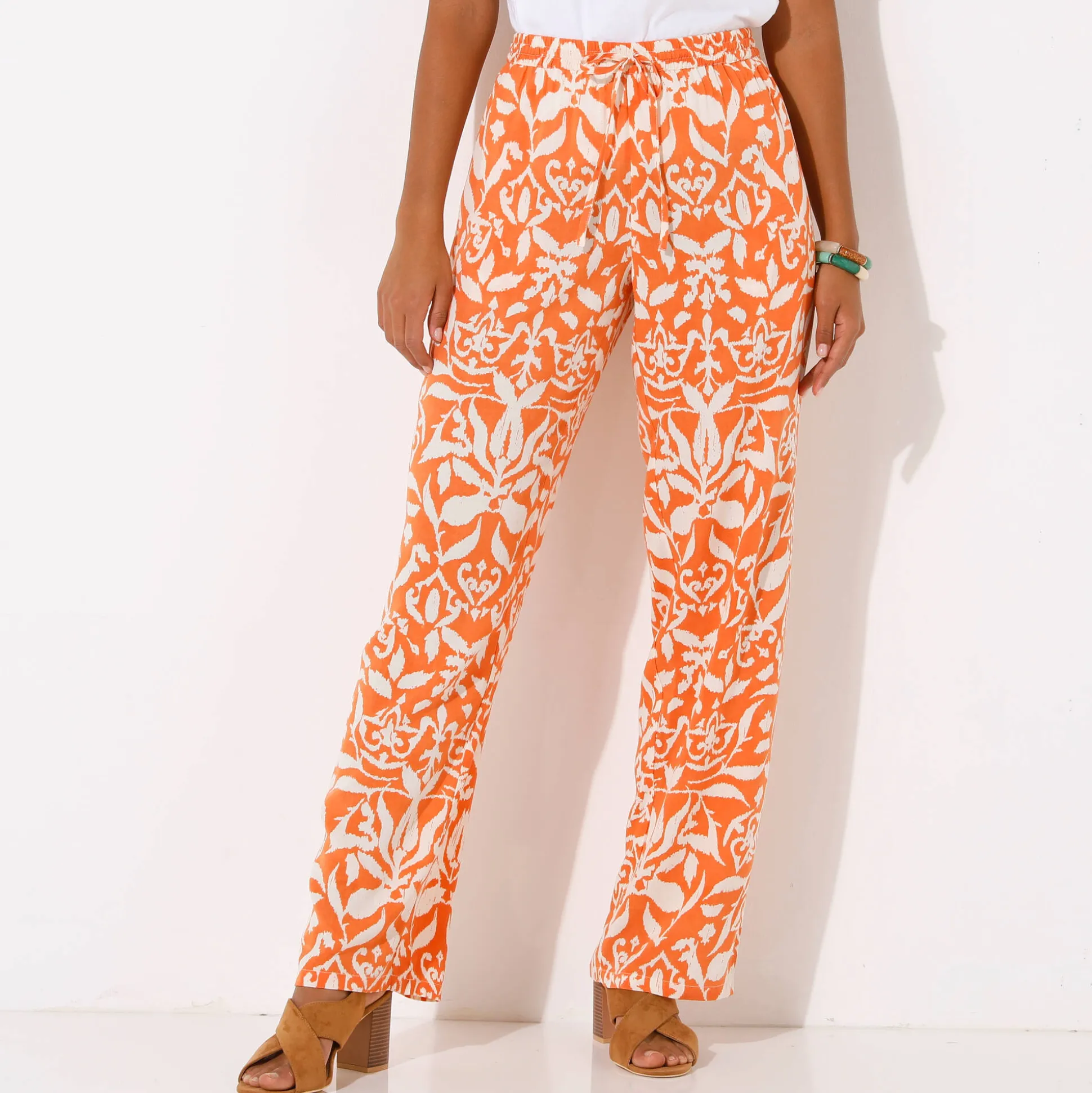 Ruime, soepele broek, tweekleurige etnische print